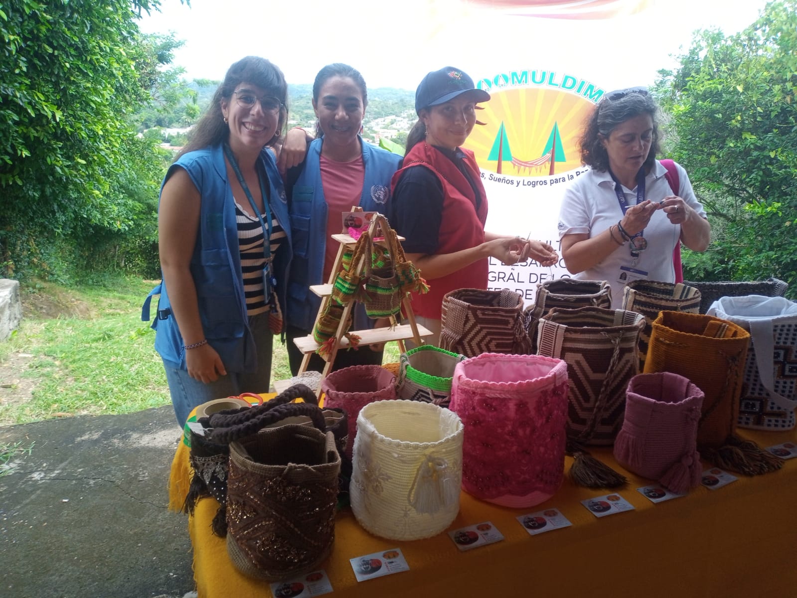 HTML5 Bootstrap Template by colorlib.com